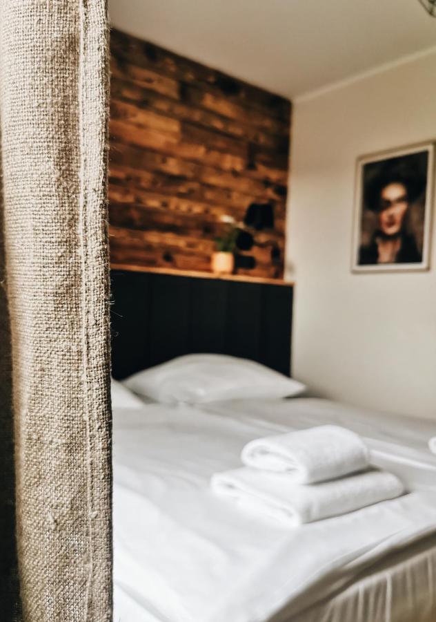 Forrest Bed & Breakfast Polanica-Zdroj Bagian luar foto