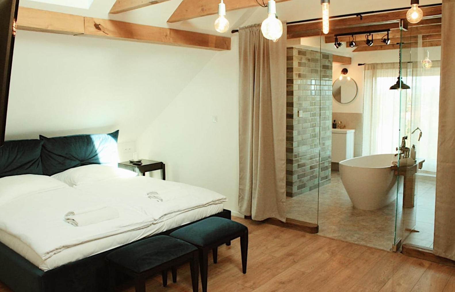 Forrest Bed & Breakfast Polanica-Zdroj Bagian luar foto